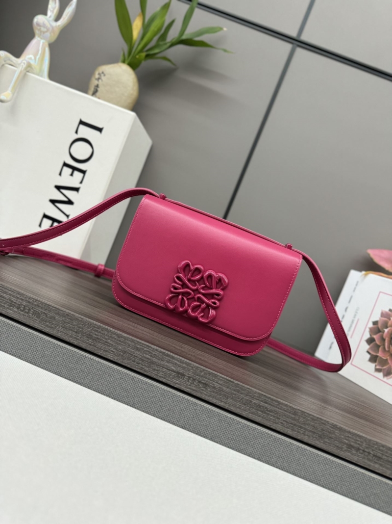 l*ew* satchel bags